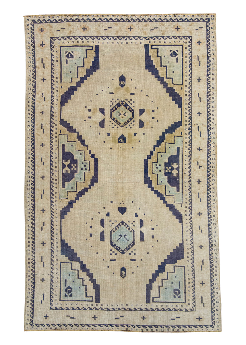 トルコビンテージ ＊ シャビーラグ Turkish Vintage Rug 4'4