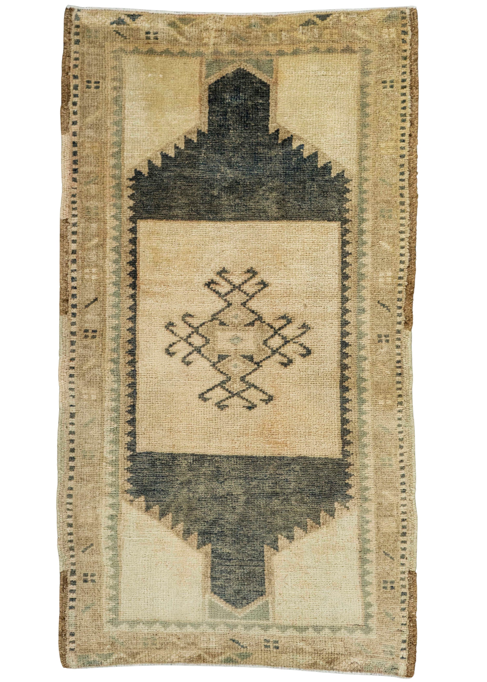 Turkish Yastik Rug  1'7" x  3'3" #22306