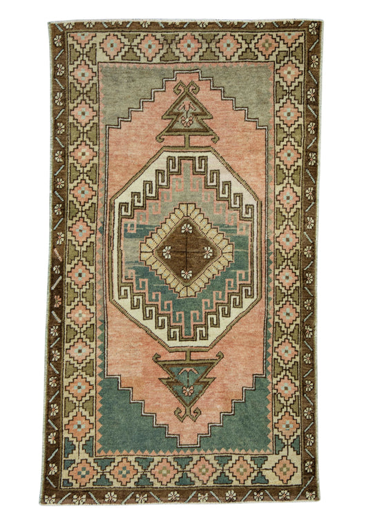 Turkish Vintage Rug 3'2" x 5'8" #16124