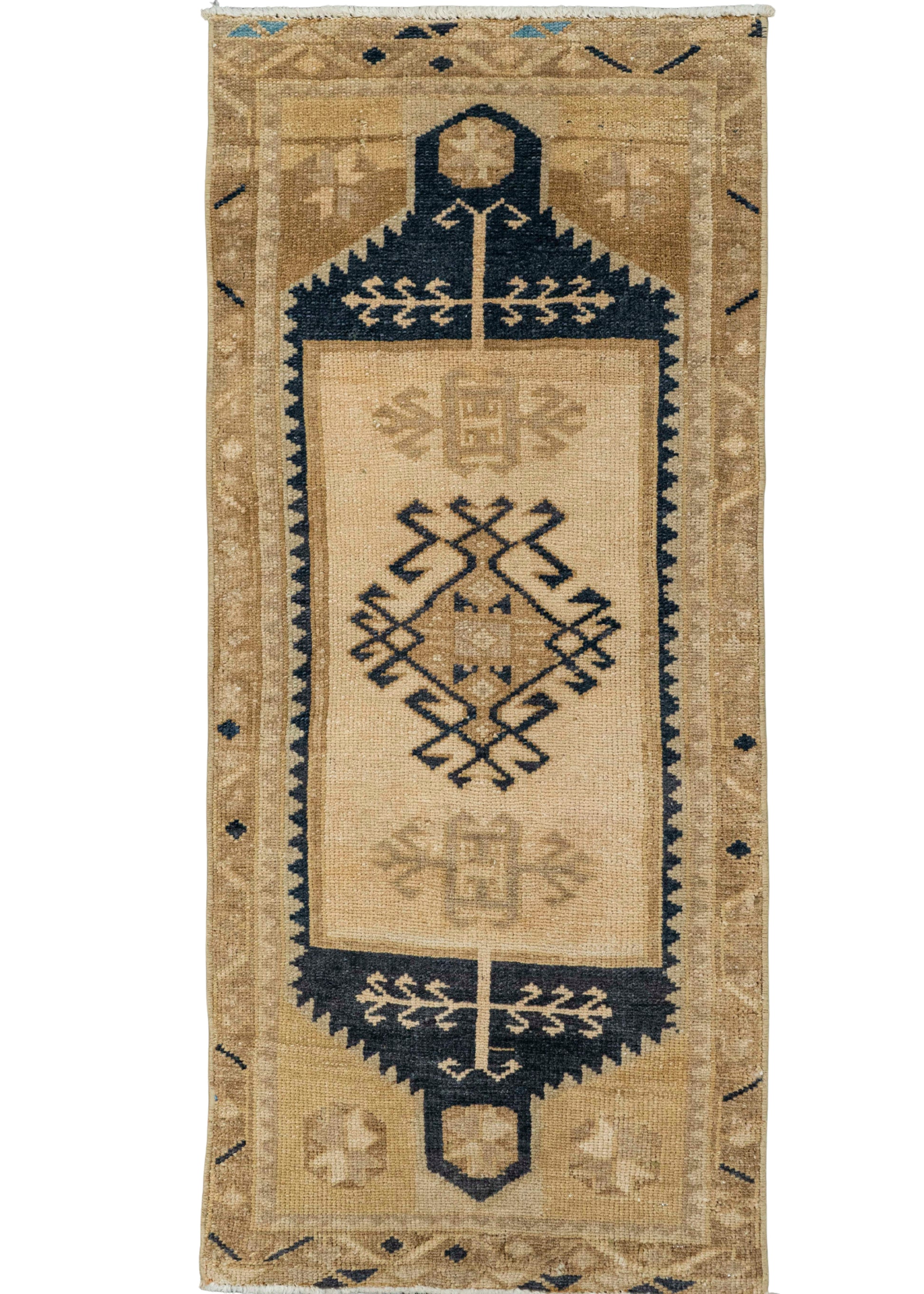 Turkish Yastik Rug  1'7" x  3'8" #22605