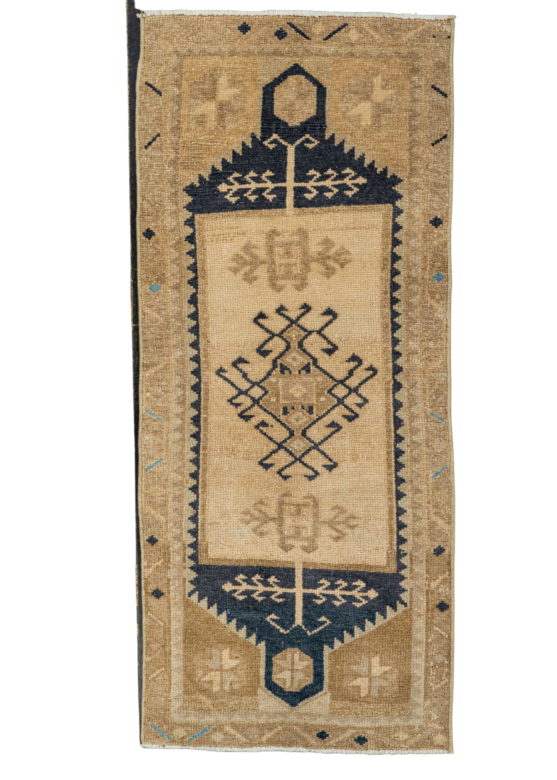 Turkish Yastik Rug  1'7" x  3'9" #22616