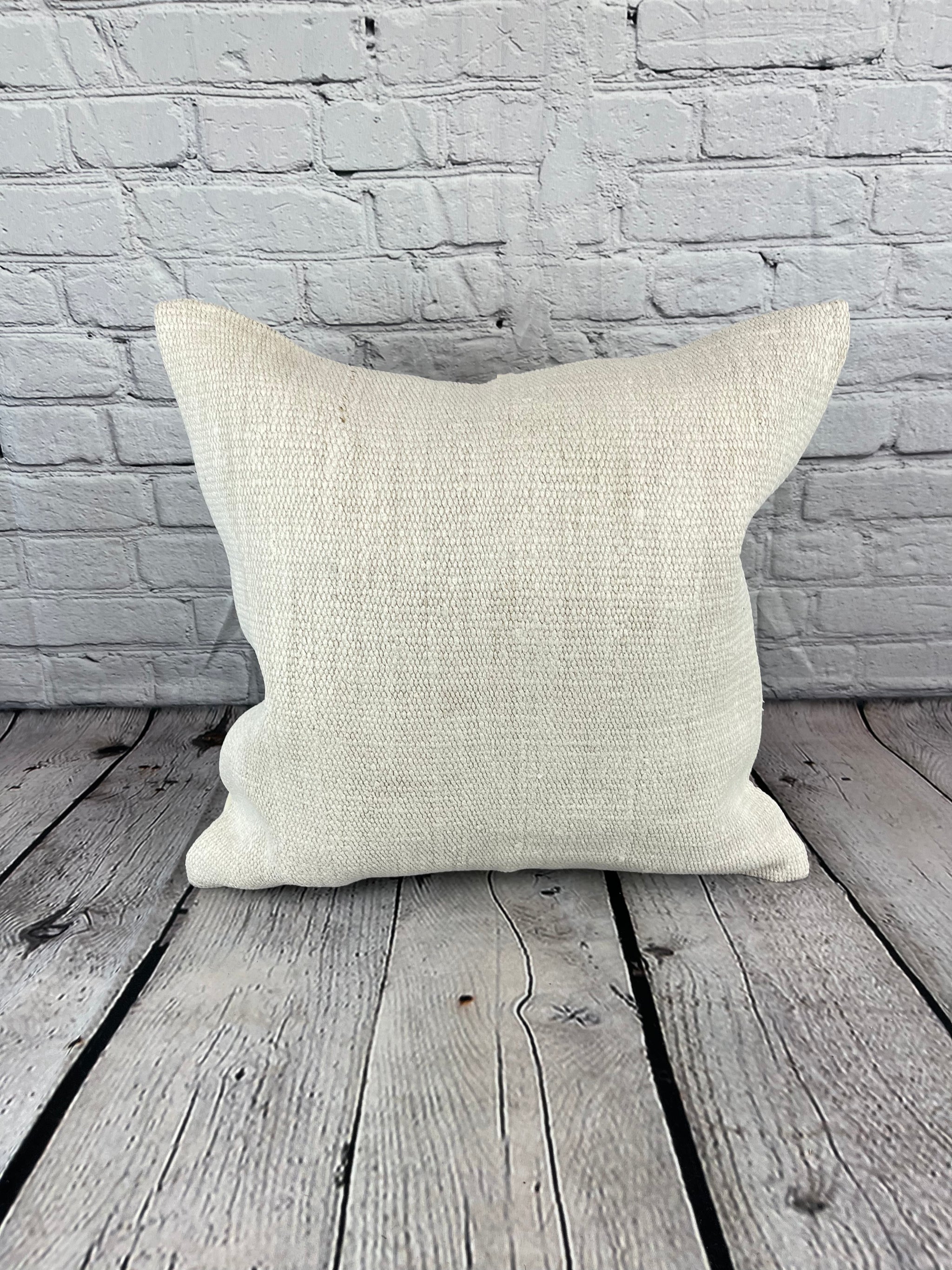 Goose Gray Hemp kilim minder pillow | Grey anatolian 2024 kilim lake house pillow