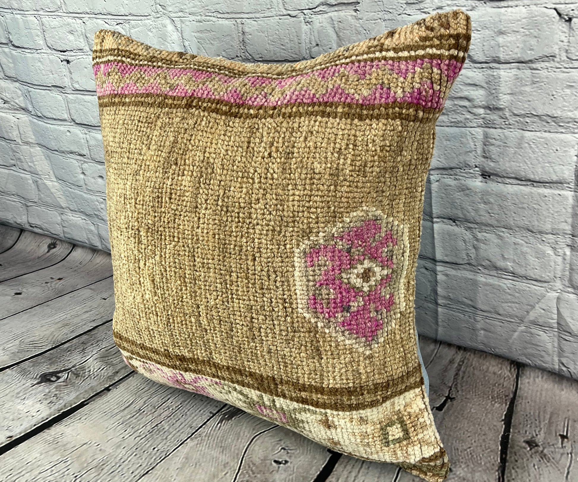 20 x 20 Rug Pillow Bosporus Harmony Turkish Pillow Cushion Cover #7394