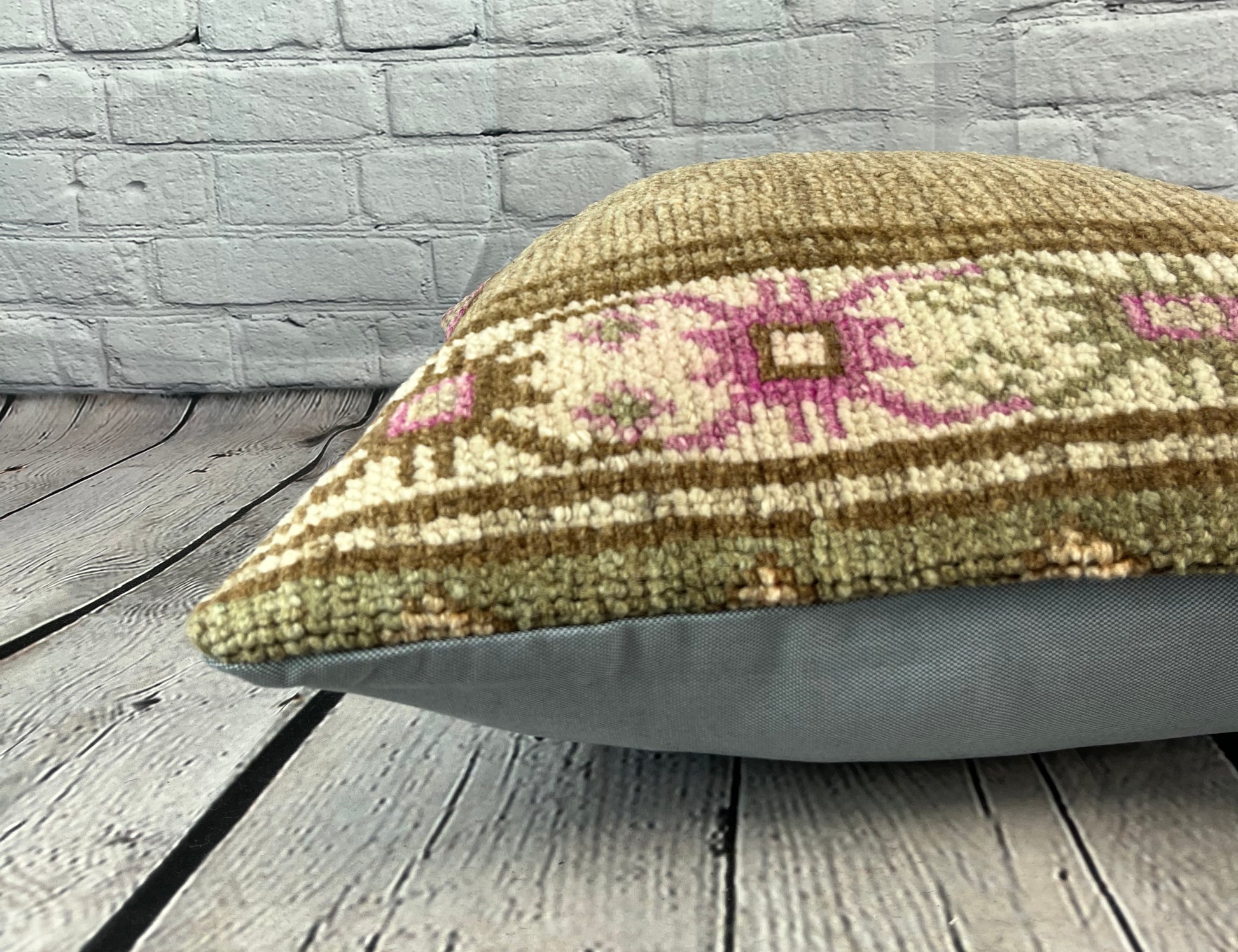 20 x 20 Rug Pillow Bosporus Harmony Turkish Pillow Cushion Cover #7394