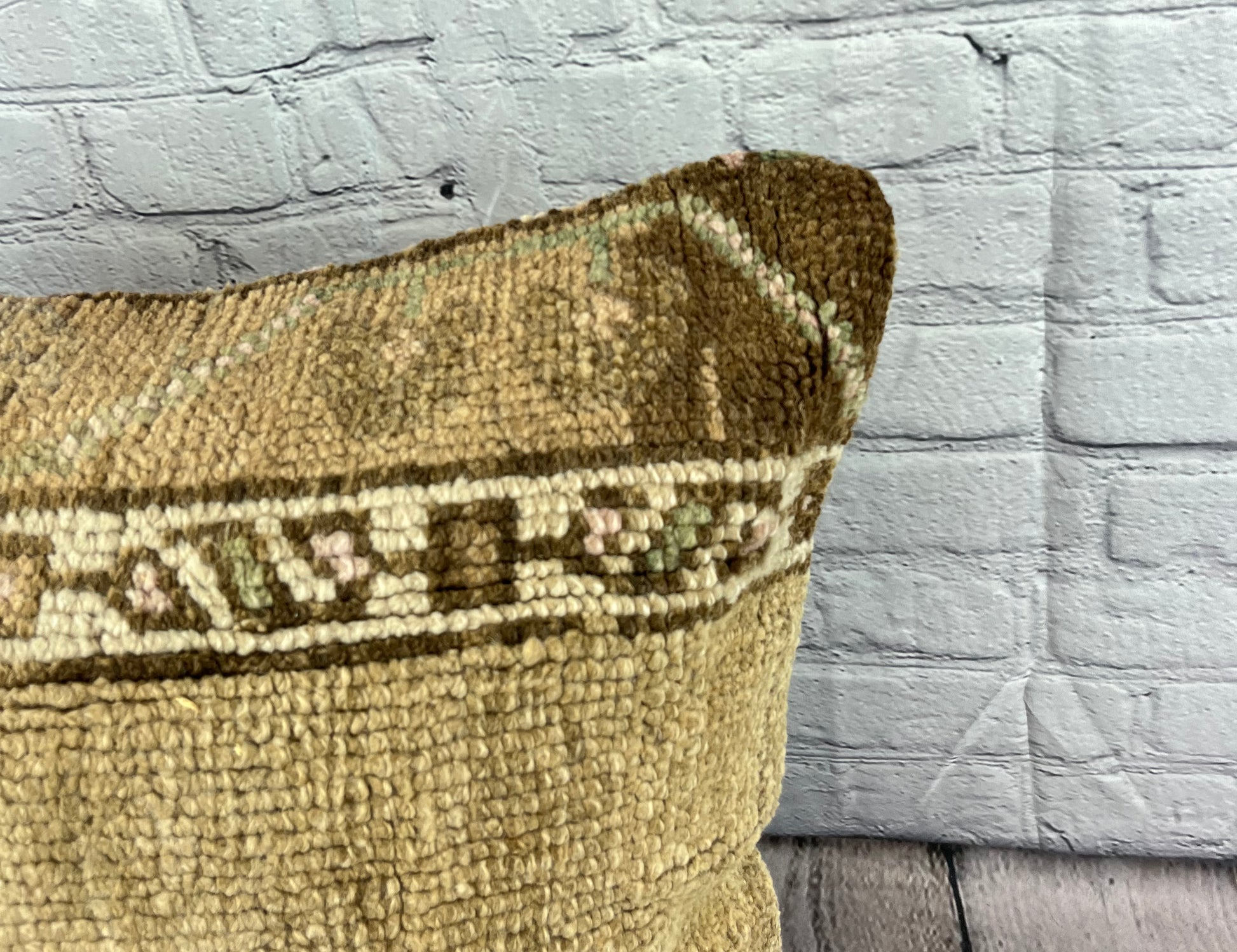 20 x 20 Rug Pillow Sultan's Luminous Turkish Pillow Cushion Cover #7733