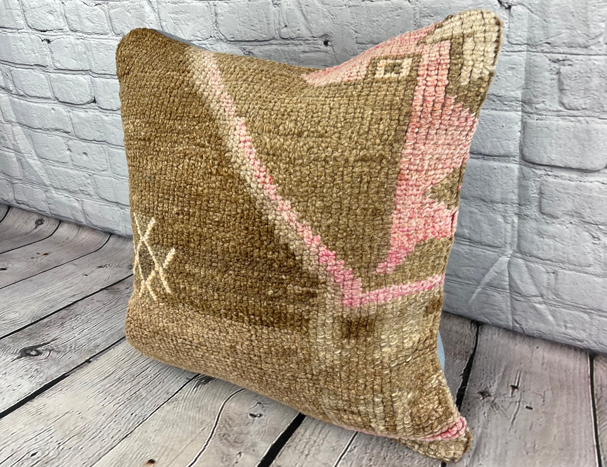 20 x 20 Rug Pillow Sultan's Tranquil Turkish Pillow Cushion Cover #7383