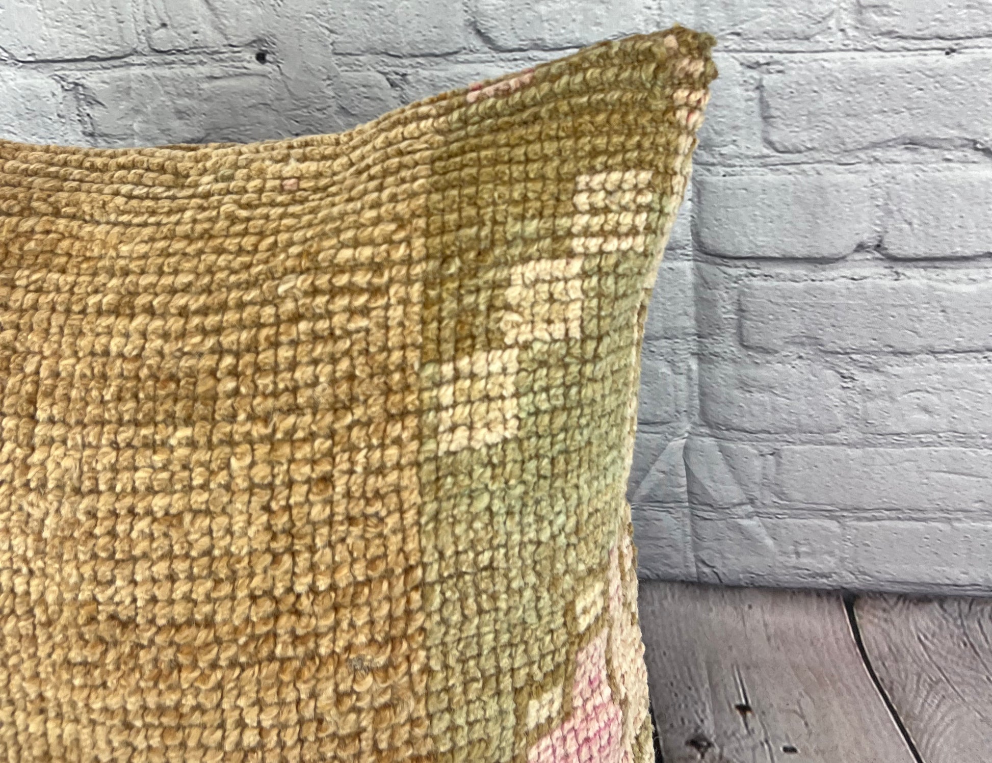 20 x 20 Rug Pillow Echoing Retreat Turkish Pillow Cushion Cover #7352