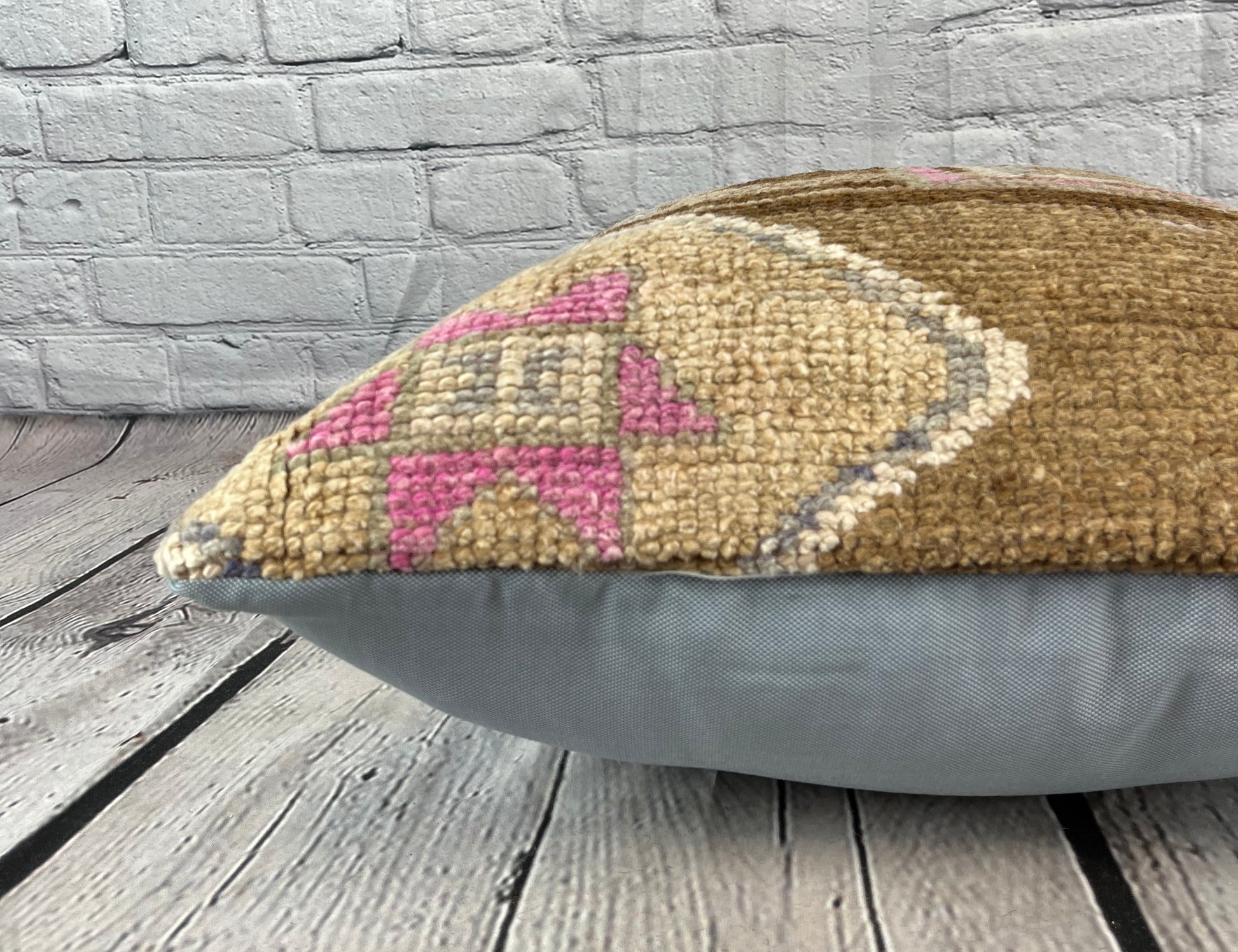 20 x 20 Rug Pillow Serenade Glade Turkish Pillow Cushion Cover #7353