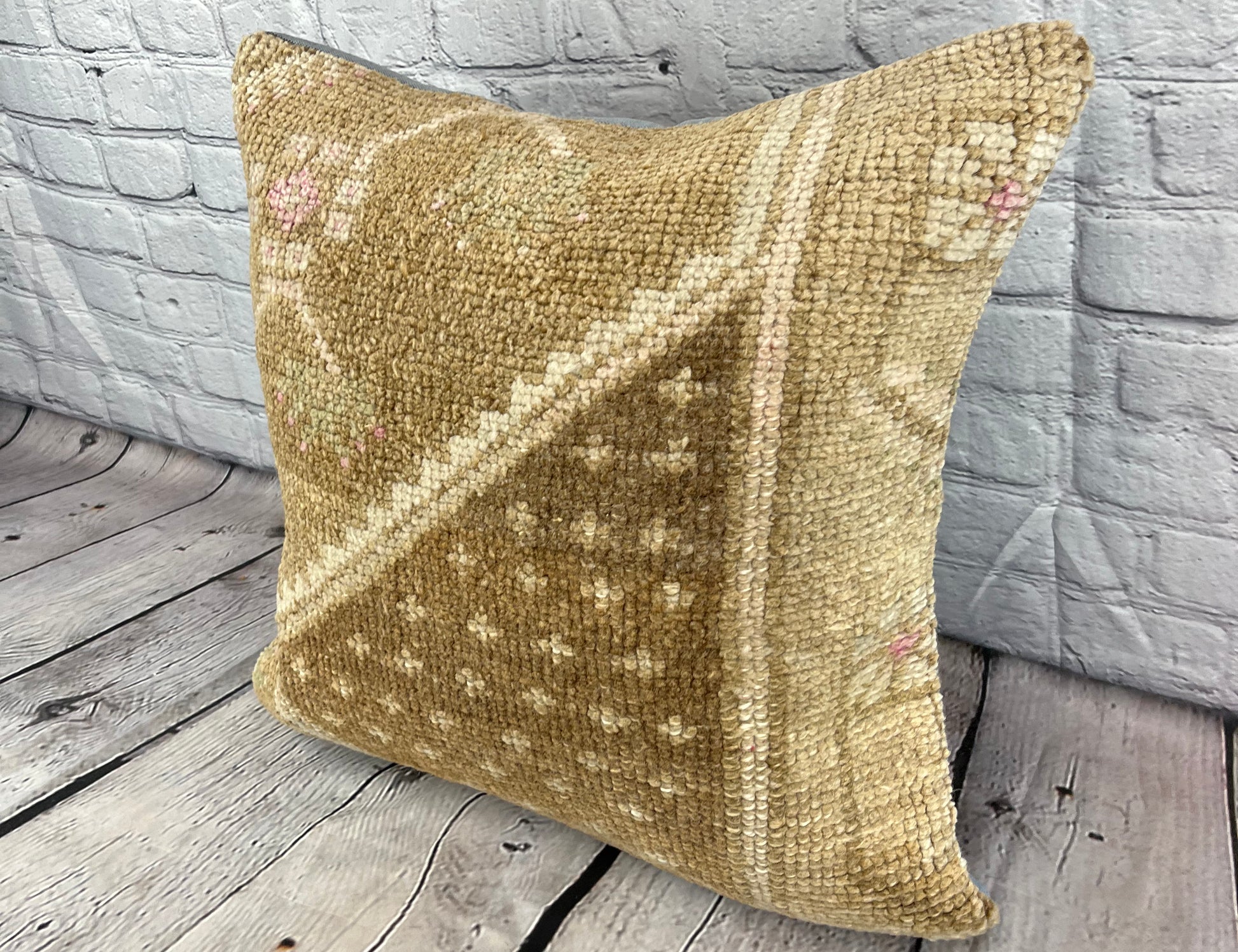 20 x 20 Rug Pillow Serenity Haven Turkish Pillow Cushion Cover #7386