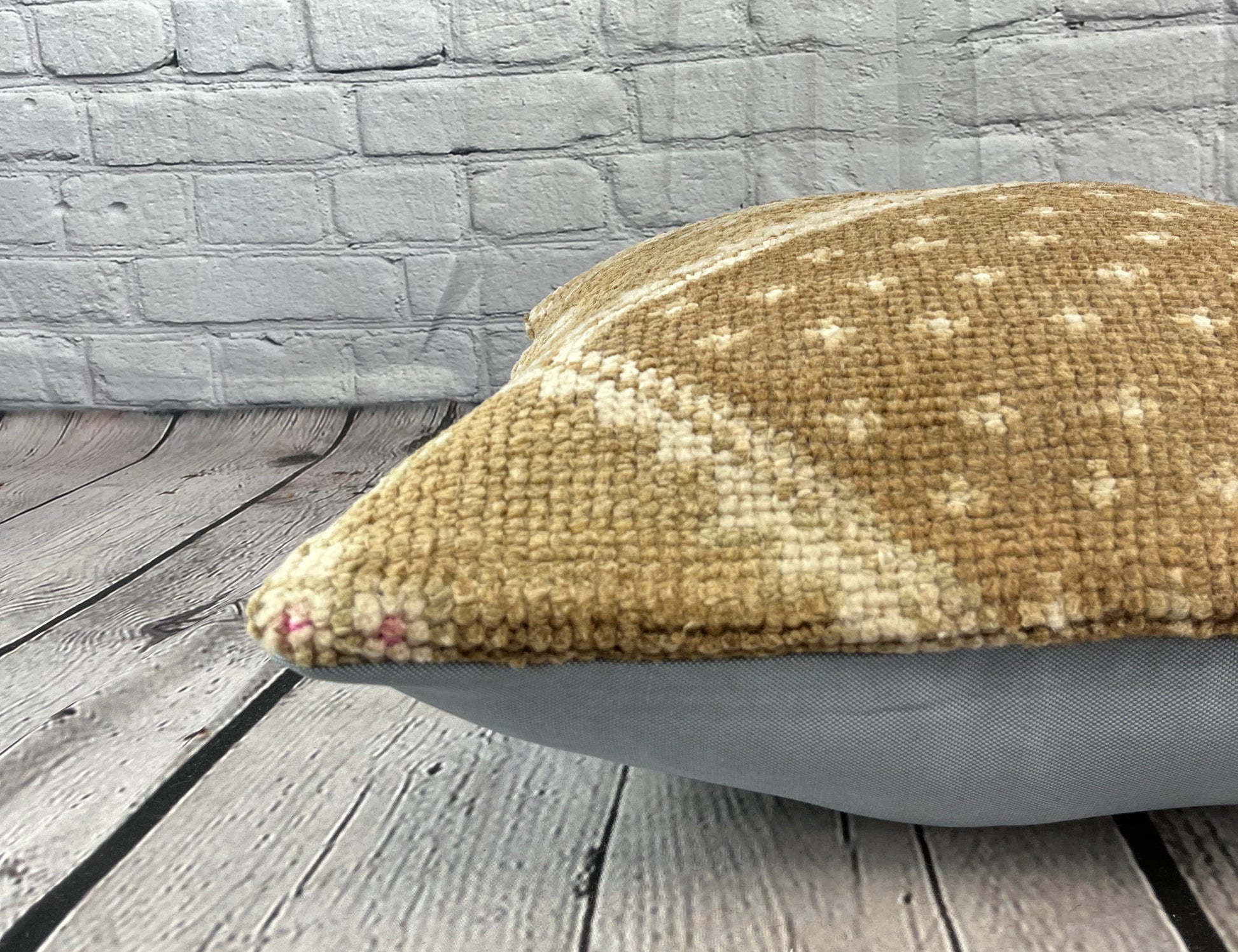 20 x 20 Rug Pillow Serenity Haven Turkish Pillow Cushion Cover #7386