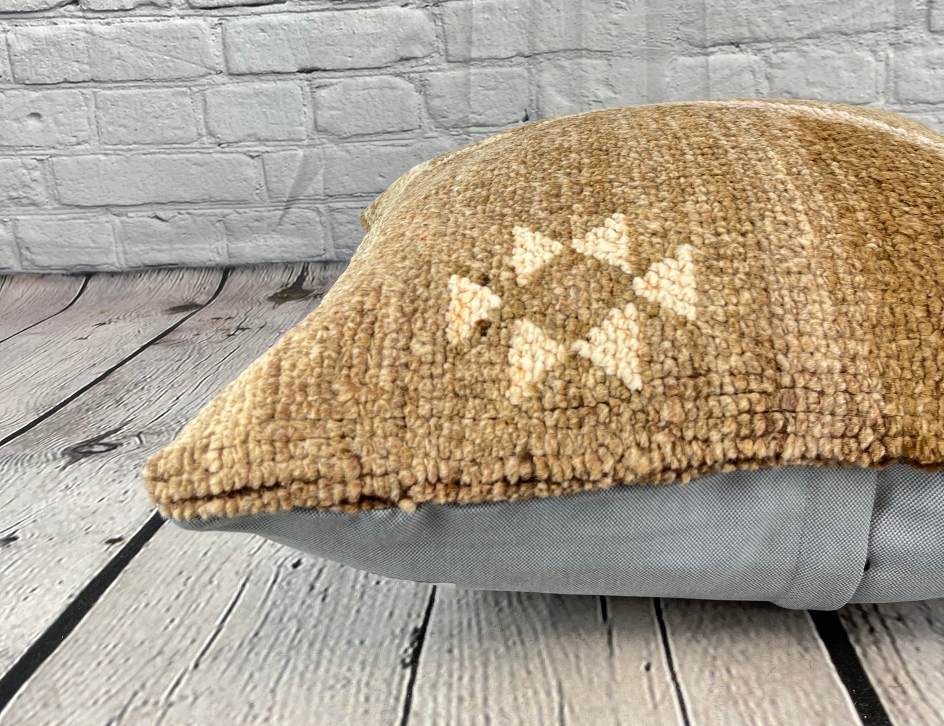 20 x 20 Rug Pillow Whispering Gardens Turkish Pillow Cushion Cover #7334
