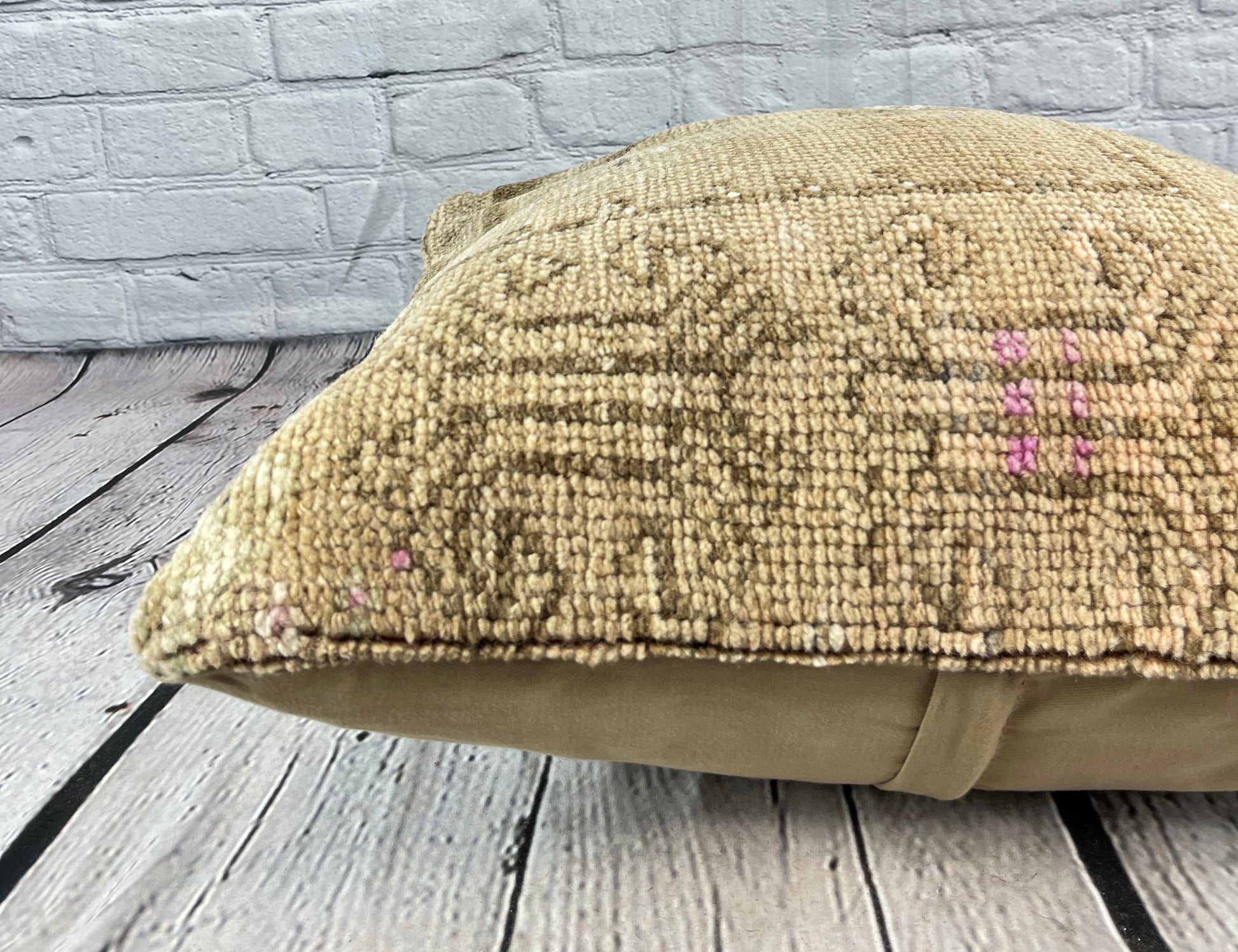 20 x 20 Rug Pillow Radiant Oasis Turkish Pillow Cushion Cover #7617