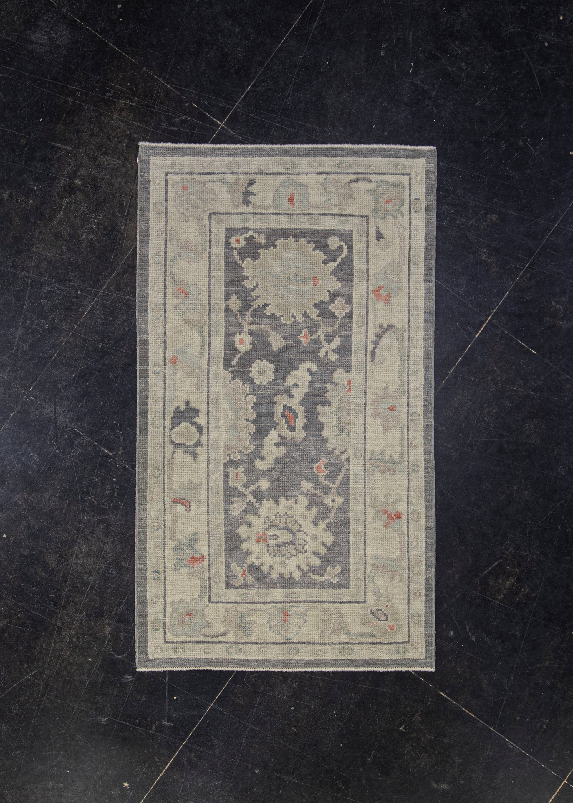 Turkish Oushak Rug 2'8" x 4'8" #2176
