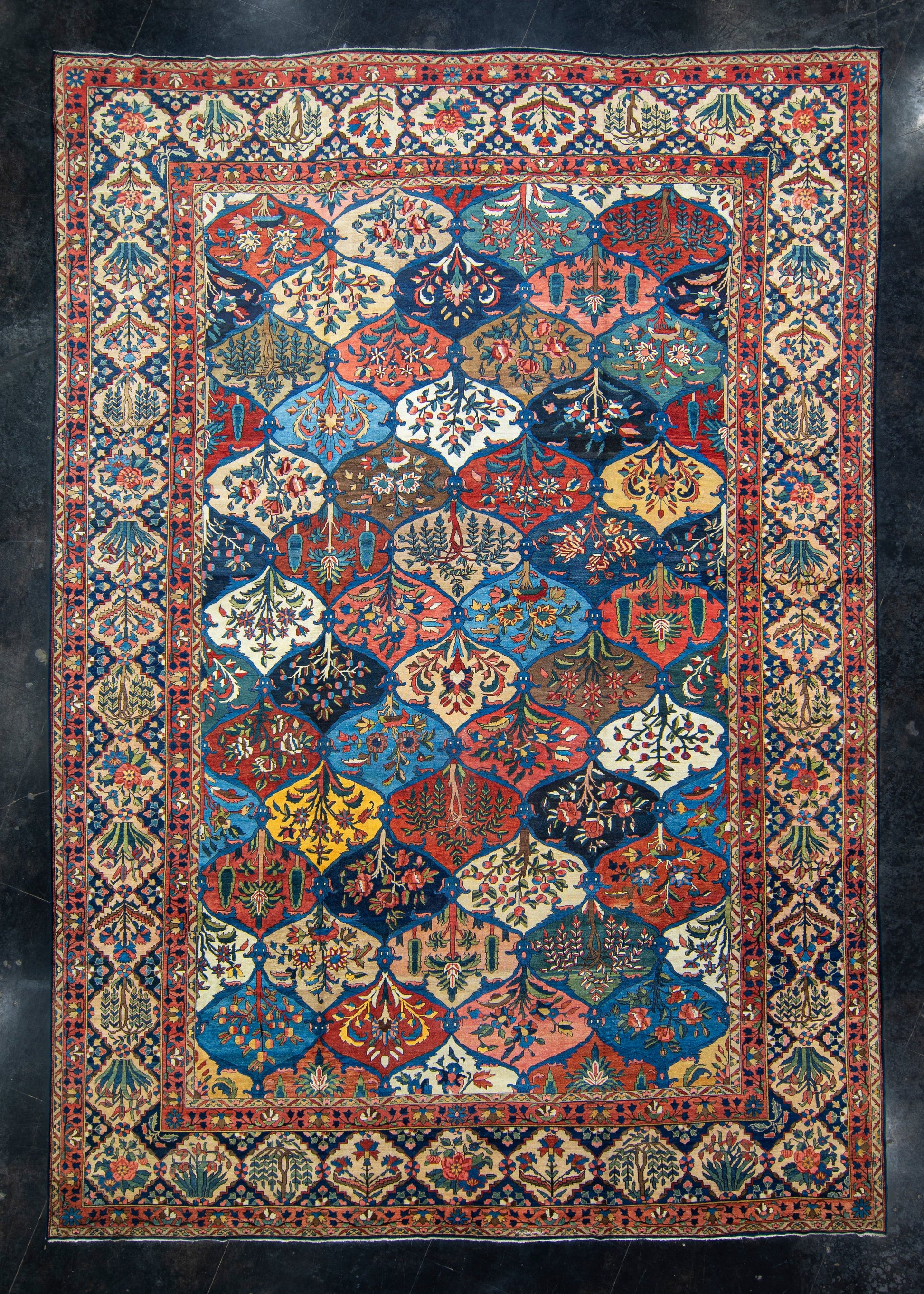 Antique Bakhtiari Persian Rug 13'6" x 19'5" #1000