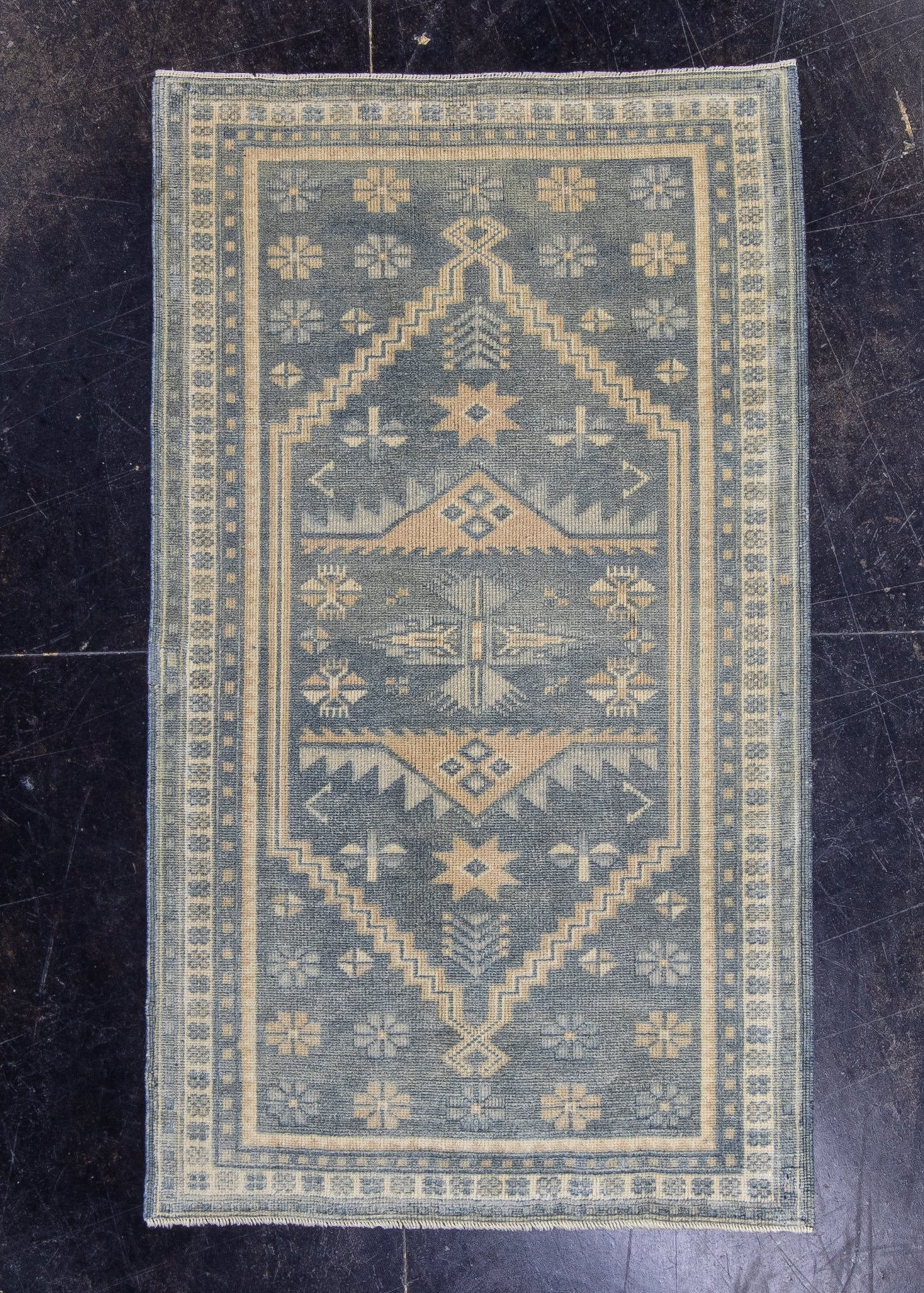 Turkish Vintage Anatolian Rug 2'6" x 4'4" #16846
