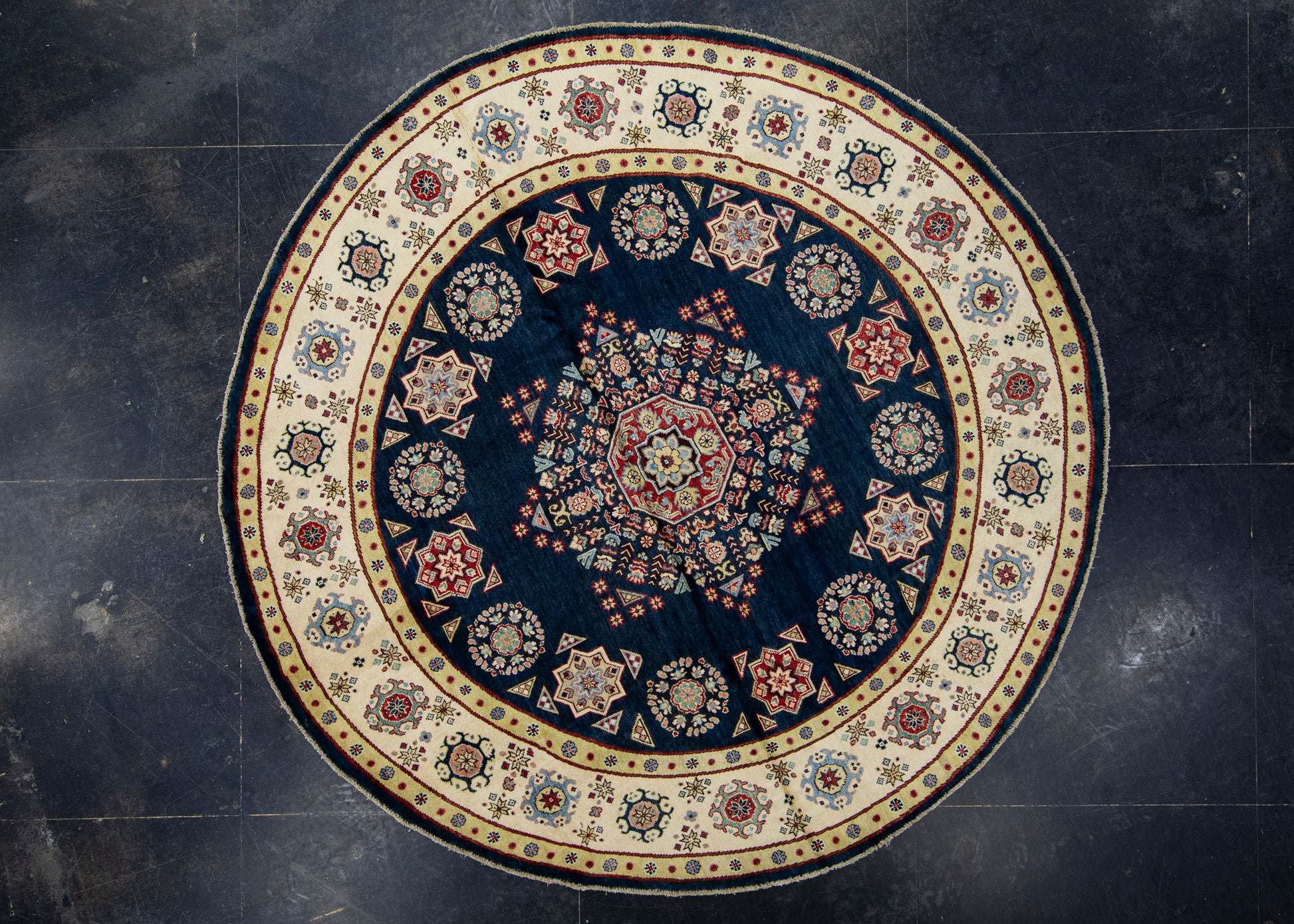 Oriental Hand Knotted Round Rug 8' x 8' #17101