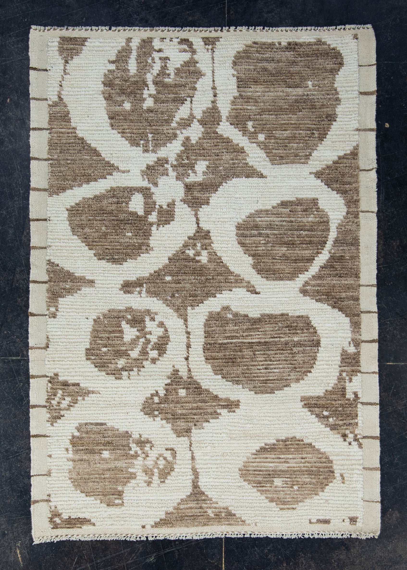 Hand Knotted Modern Rug 3'6" x 5' #17459