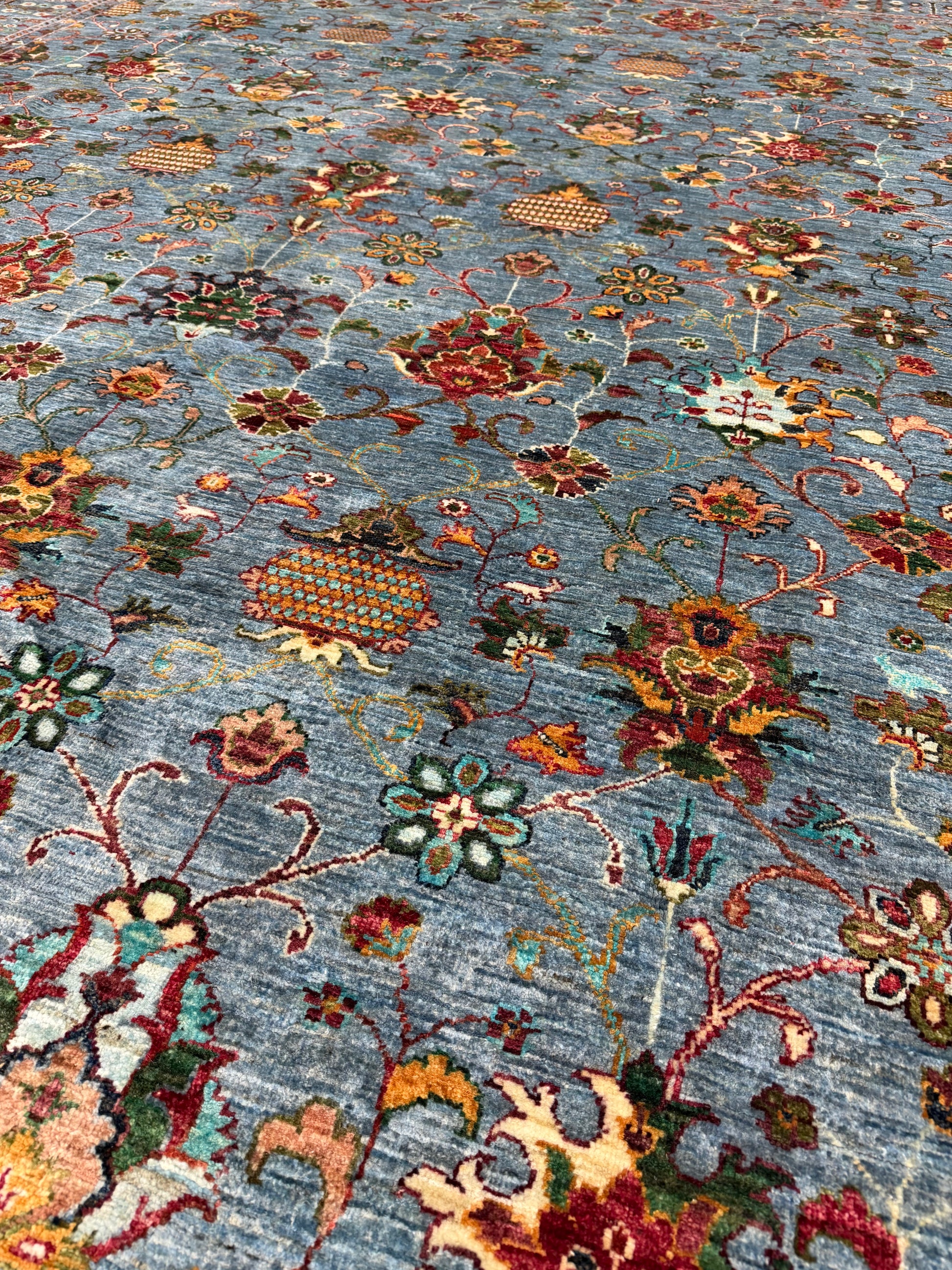 Oriental Hand Knotted Rug 8'8" x 11'11" #21416