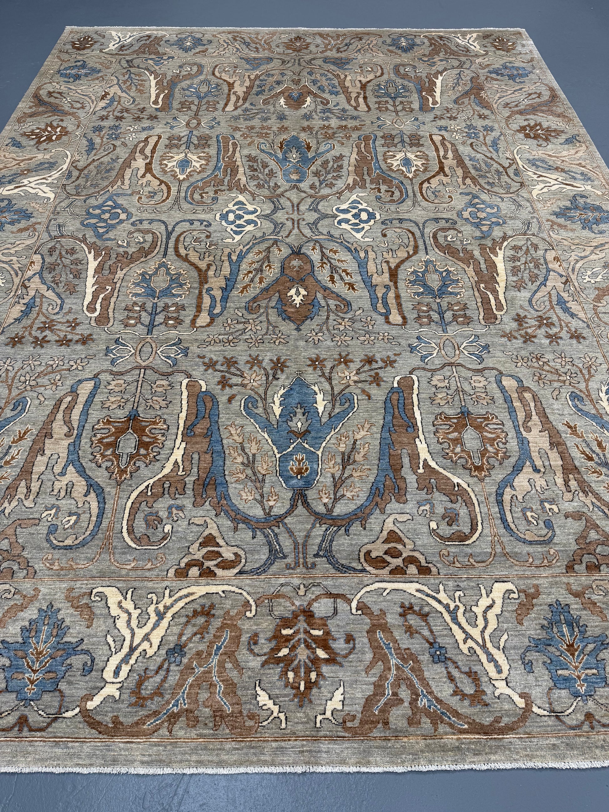 Oriental Hand Knotted Rug 10' x 13'9" #21411