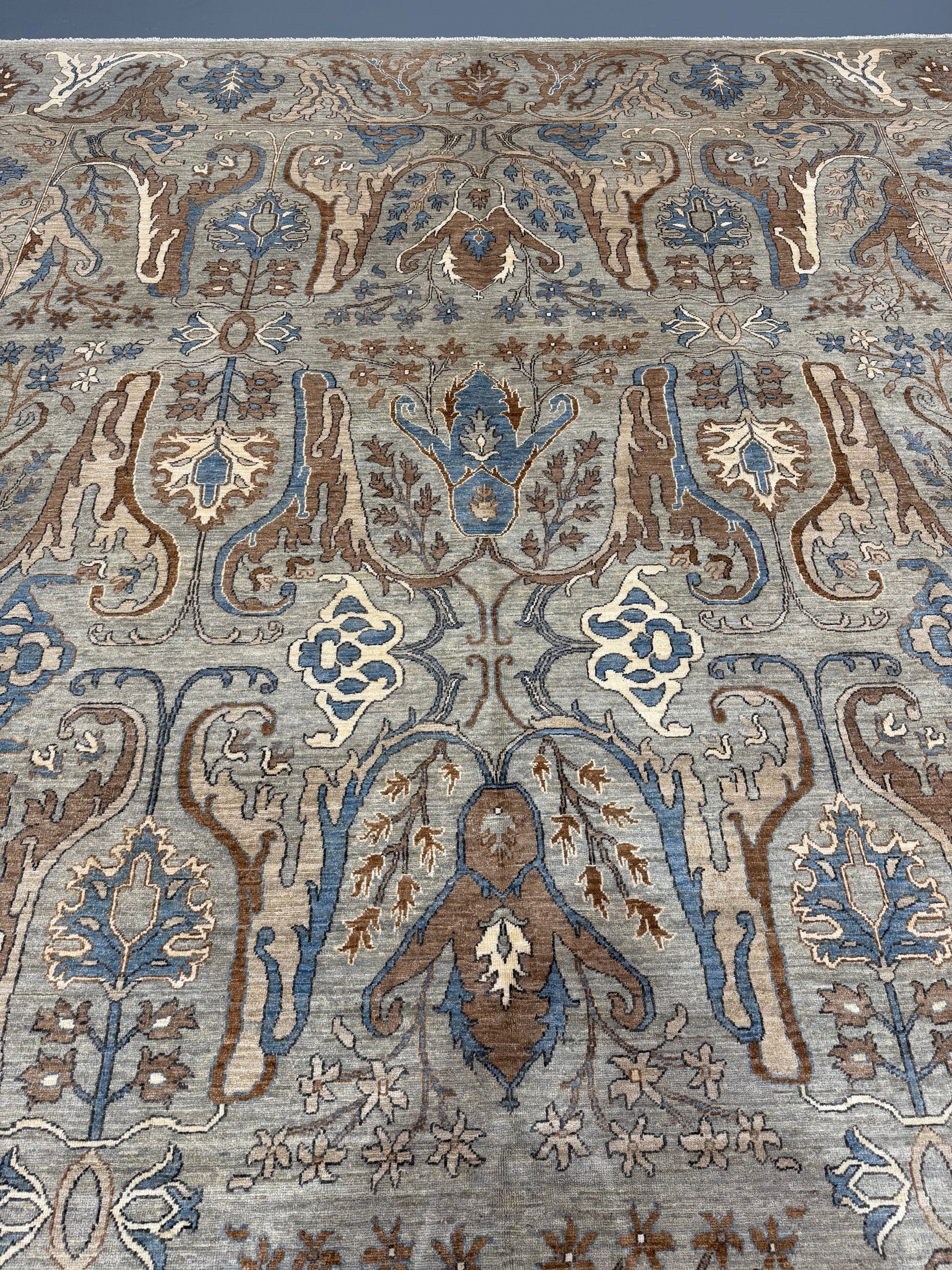 Oriental Hand Knotted Rug 10' x 13'9" #21411