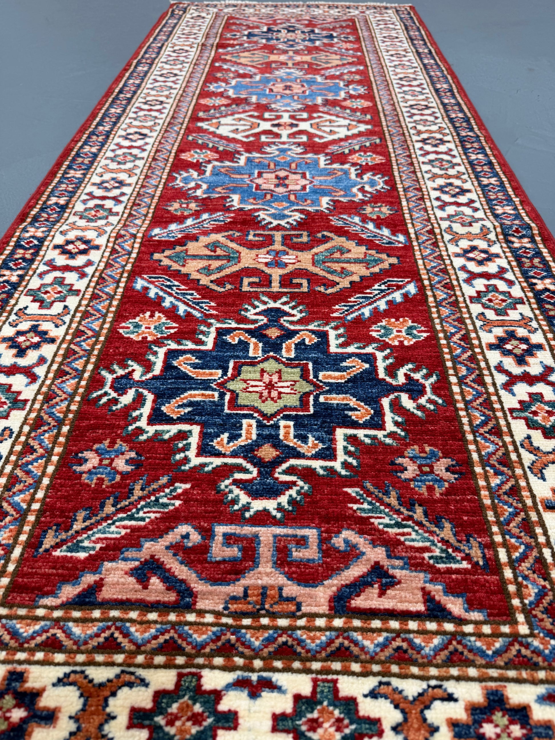 Oriental Hand Knotted Rug 2'5" x 6'8" #21418