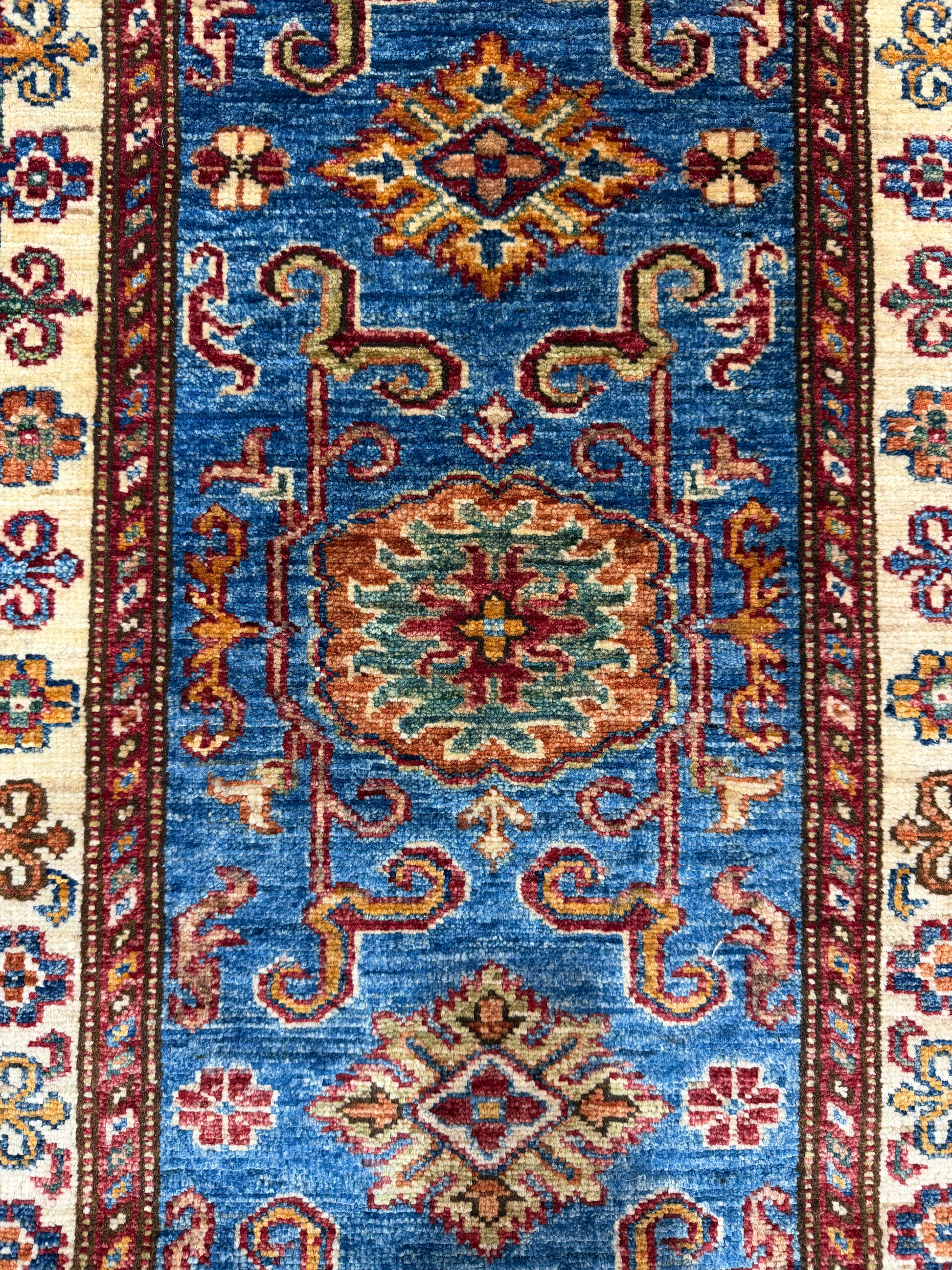 Oriental Hand Knotted Rug 1'11" x 5'10" #21422