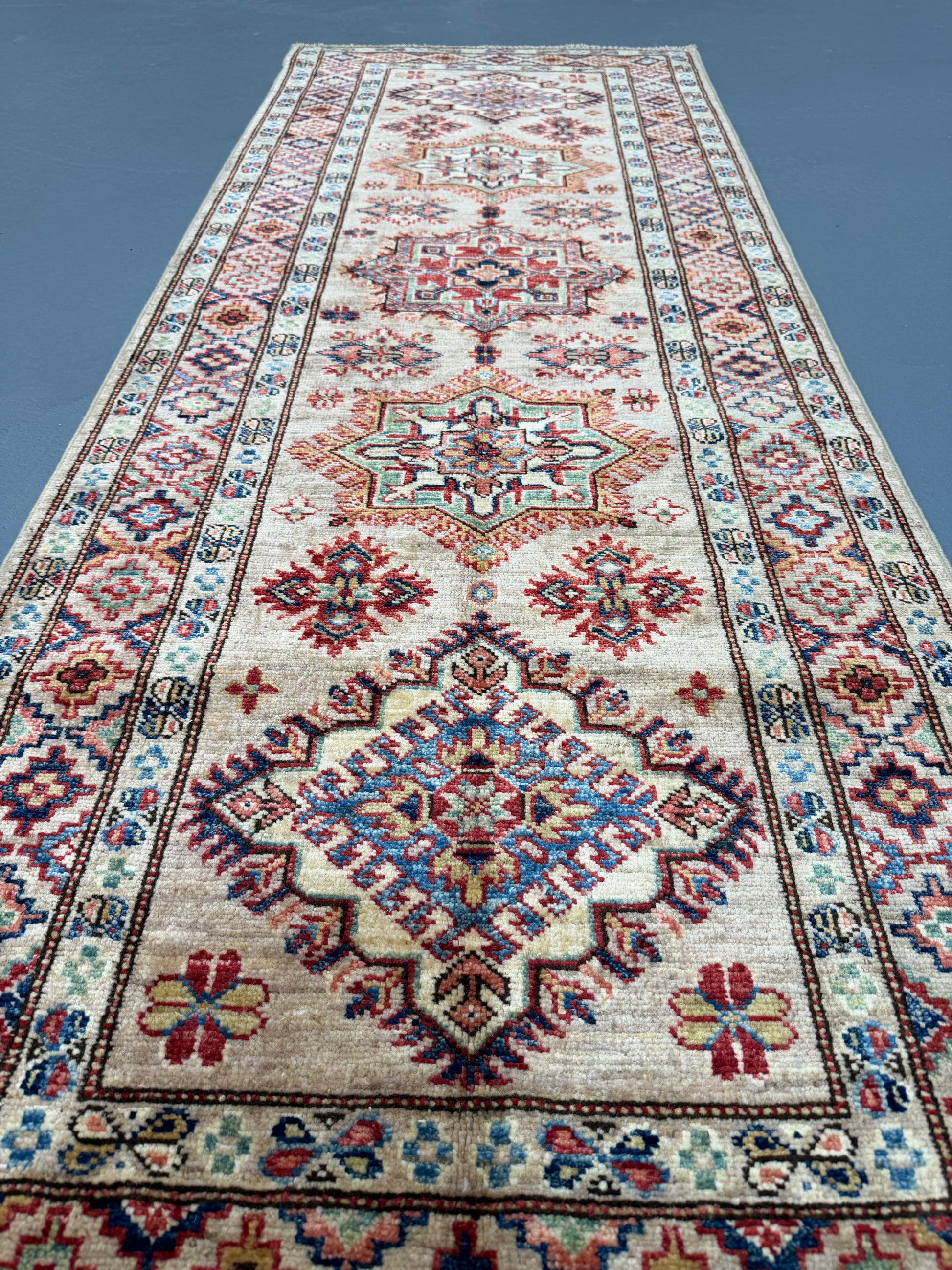Oriental Hand Knotted Rug 2'5" x 6'9" #21423