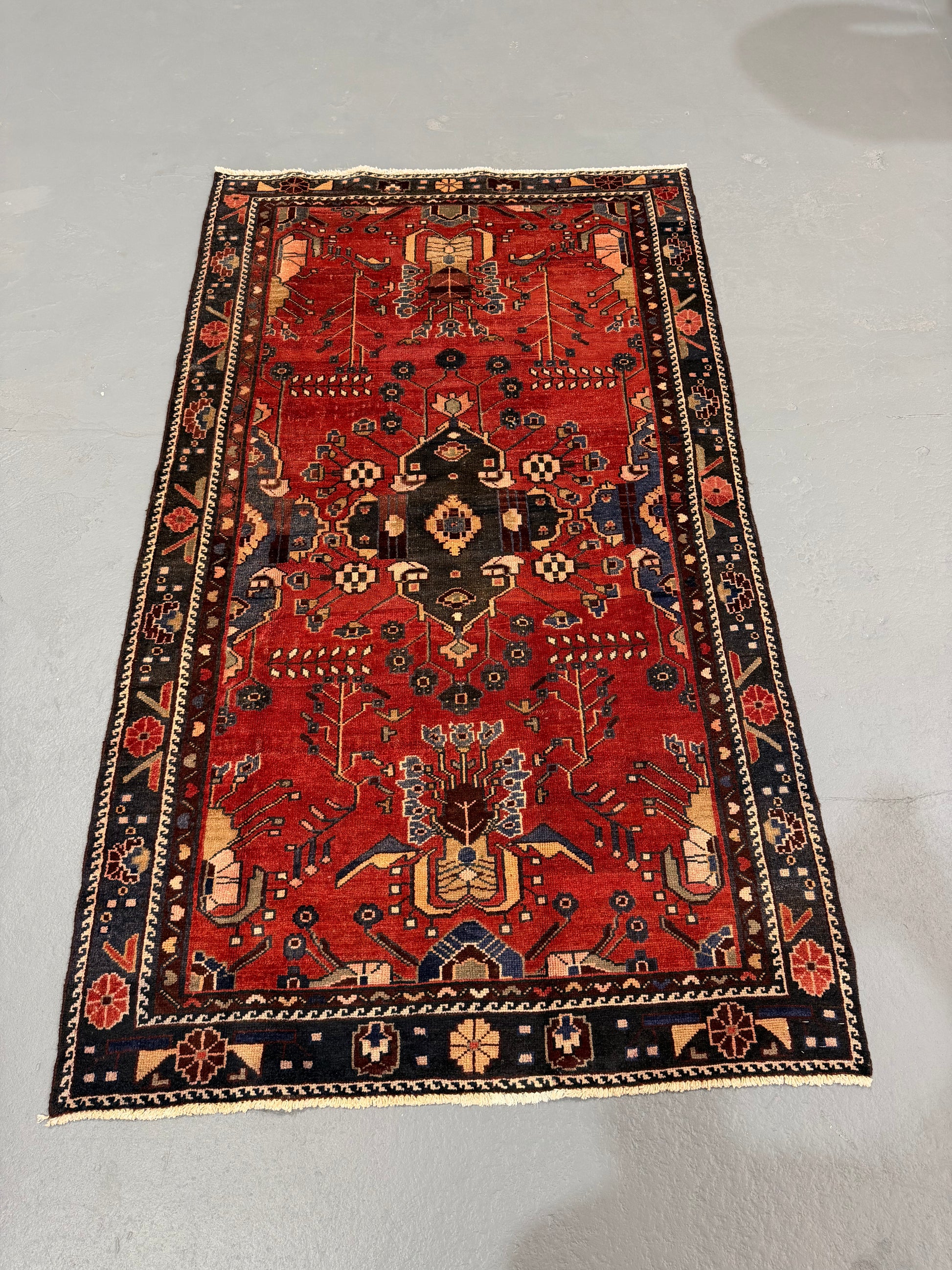 Oriental Handmade Vintage Rug 3'11" x 6'10" #21466