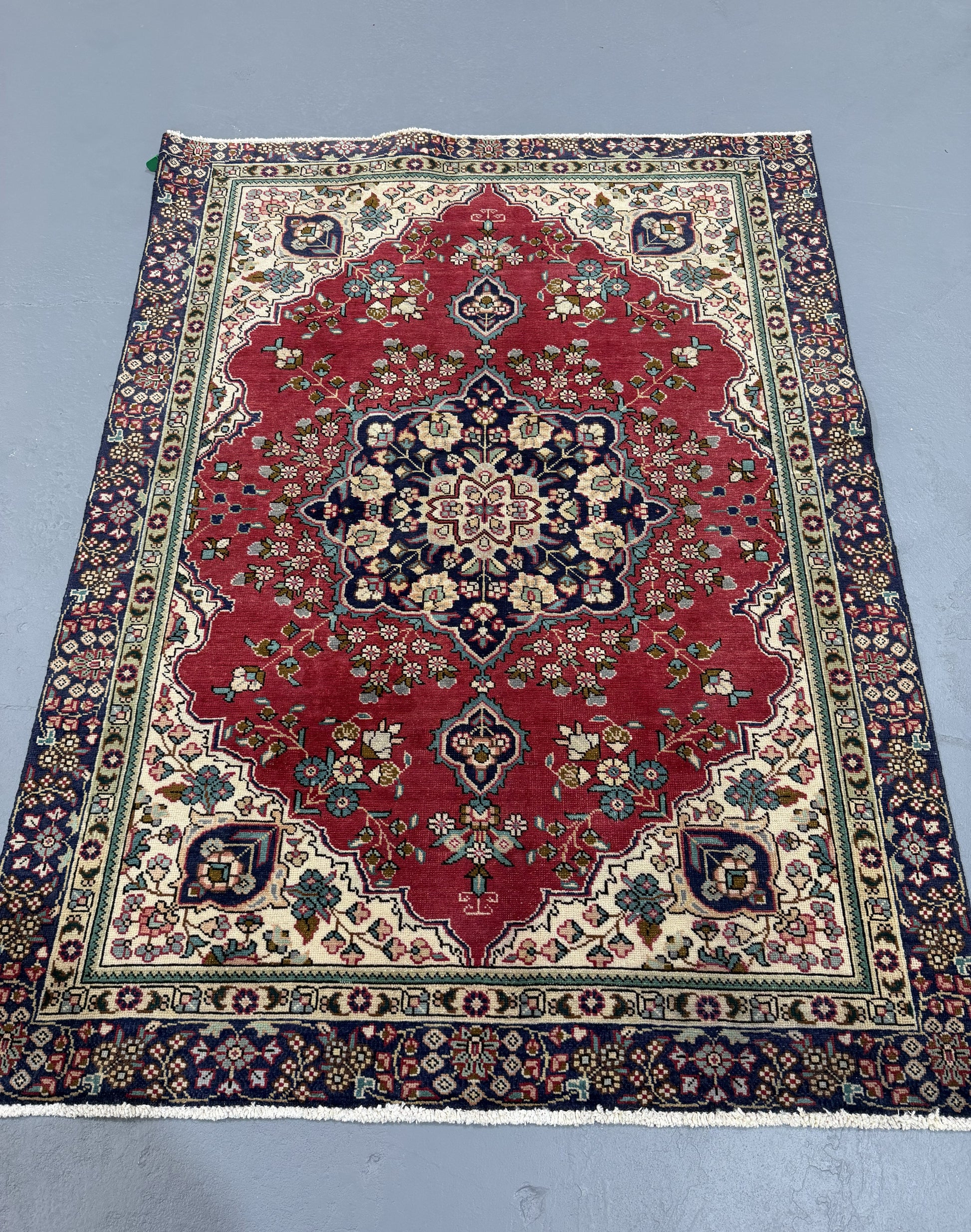Oriental Handmade Vintage Rug 4'3" x 5'10" #21456