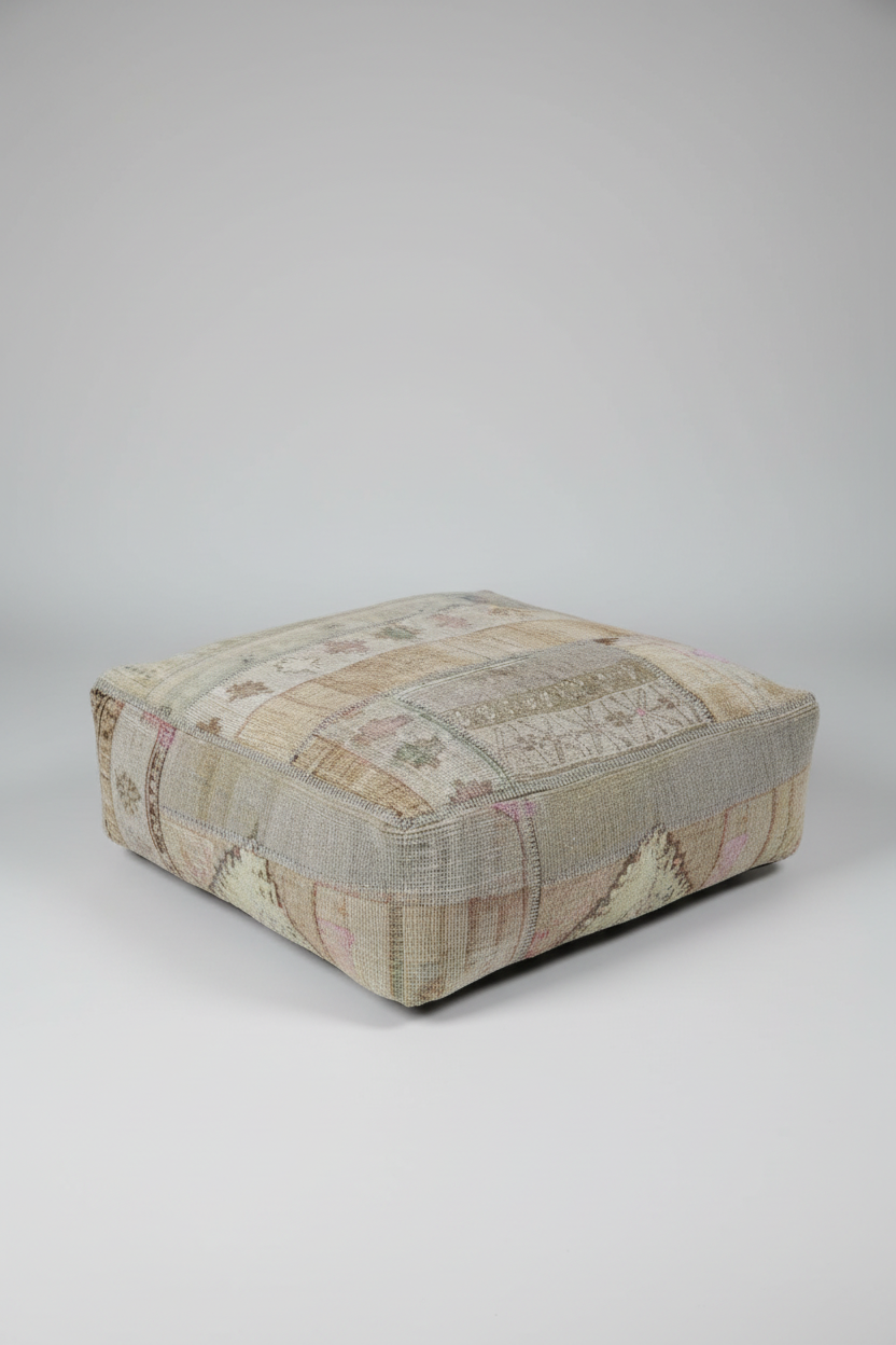 Turkish Kilim Ottoman Pouffe 39"x39"x12" #08-P