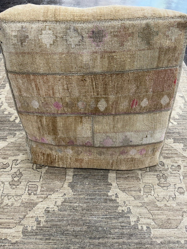 Turkish Kilim Ottoman Pouffe 39"x39"x12" #06-P