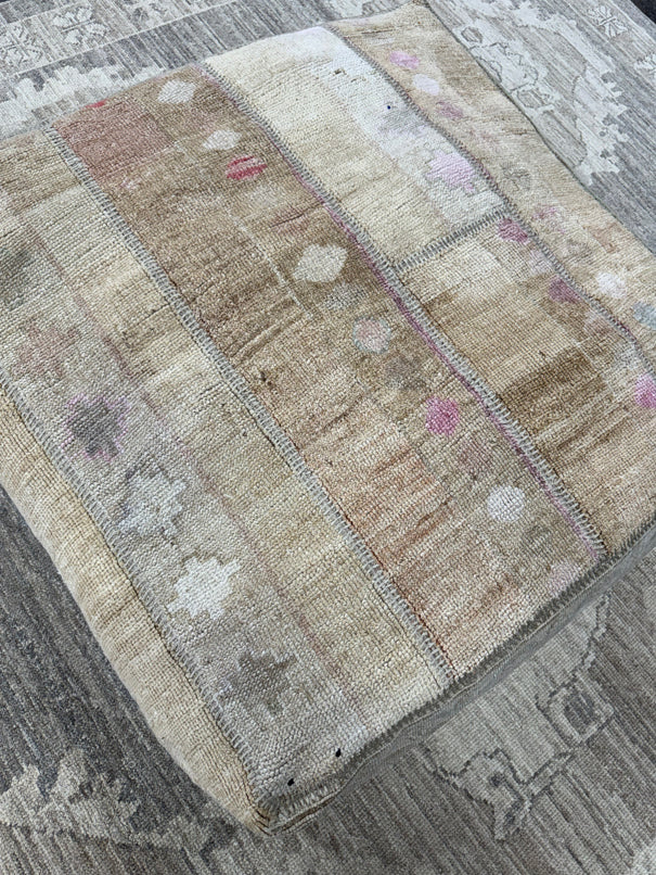 Turkish Kilim Ottoman Pouffe 39"x39"x12" #06-P