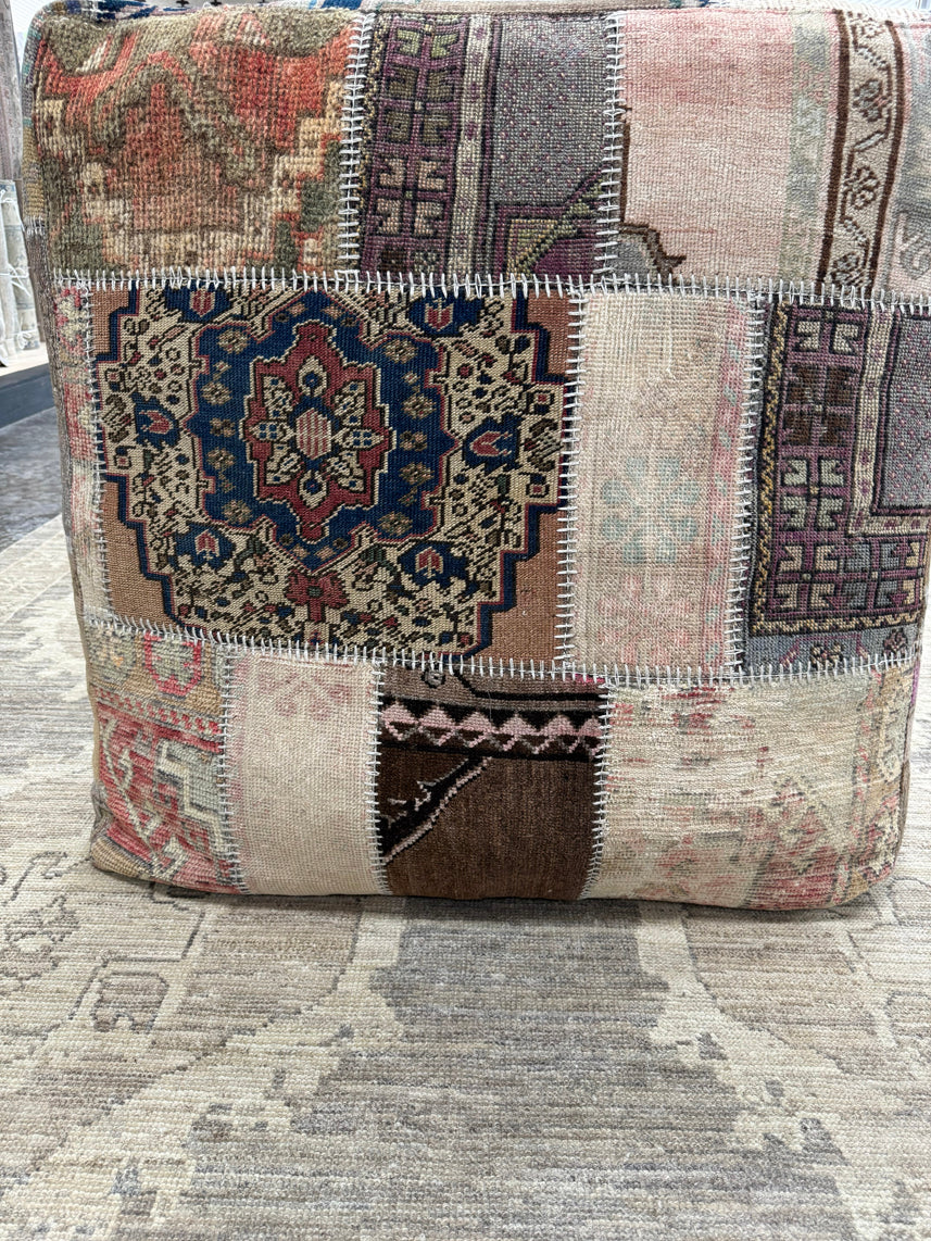 Turkish Kilim Ottoman Pouffe 39"x39"x12" #18-P