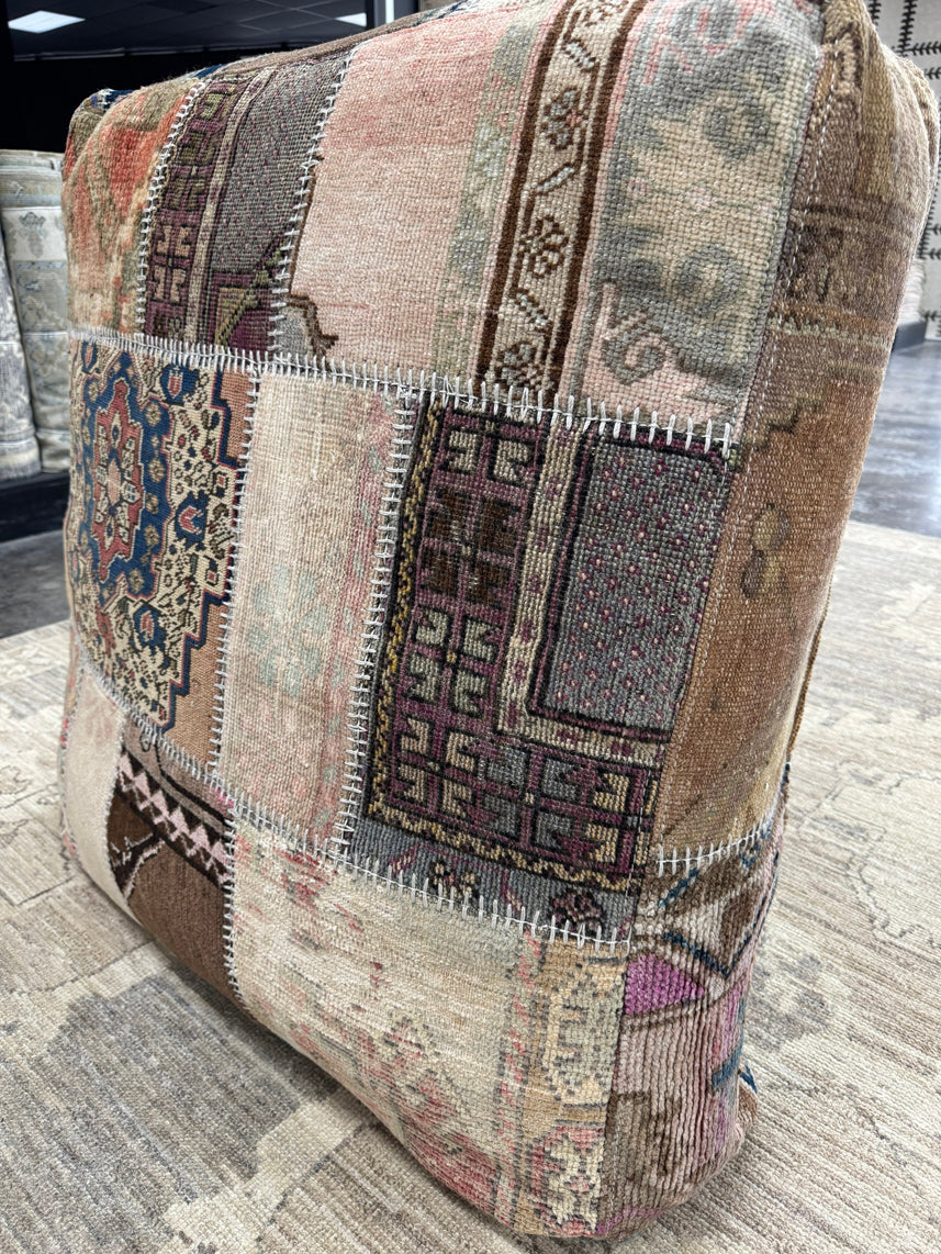 Turkish Kilim Ottoman Pouffe 39"x39"x12" #18-P