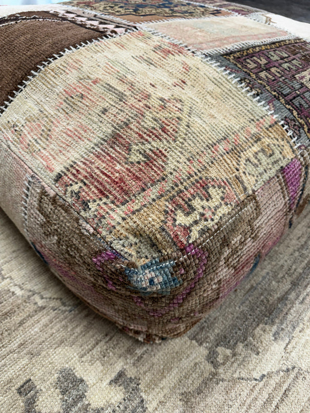 Turkish Kilim Ottoman Pouffe 39"x39"x12" #18-P