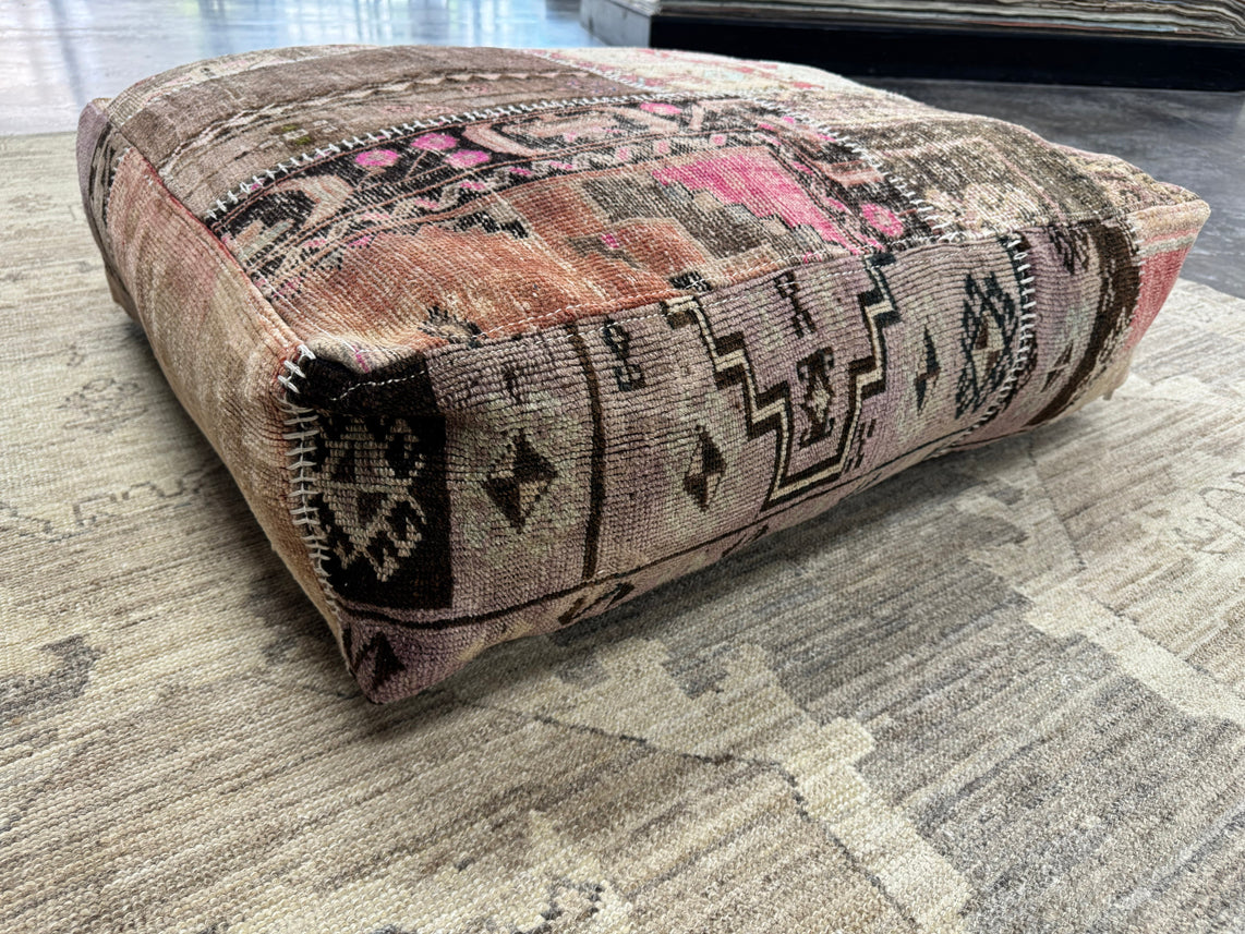 Turkish Kilim Ottoman Pouffe 39"x39"x12" #19-P