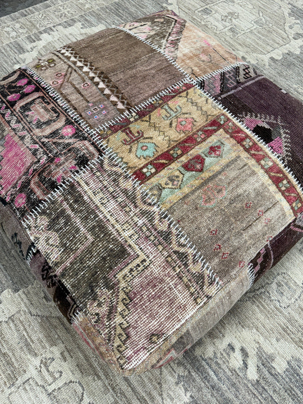 Turkish Kilim Ottoman Pouffe 39"x39"x12" #19-P