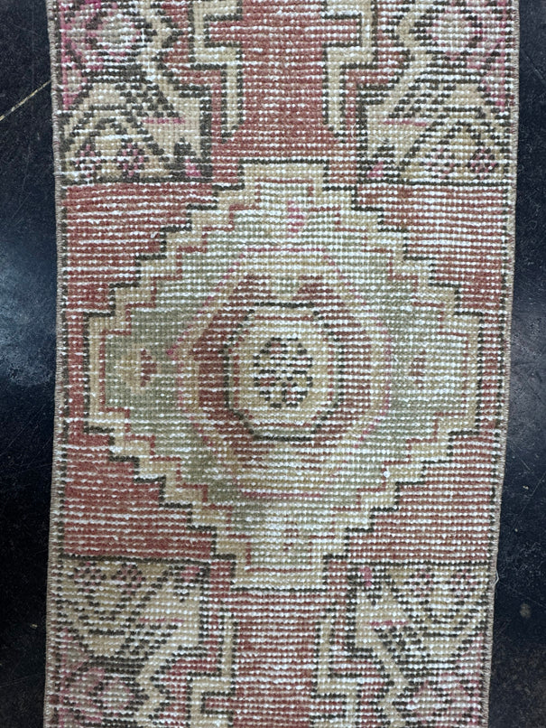 Turkish Yastik Rug 1'4" x 2'10" #23735