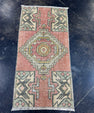 Turkish Yastik Rug 1'5" x 2'9" #23736