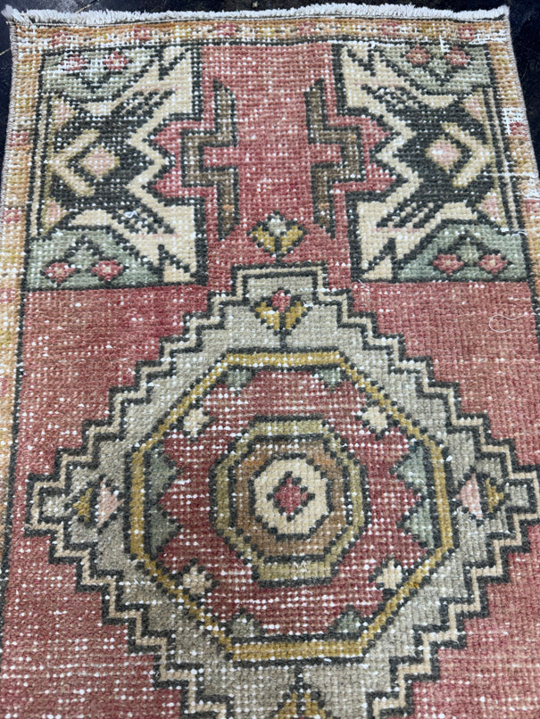 Turkish Yastik Rug 1'7" x 3' #23756