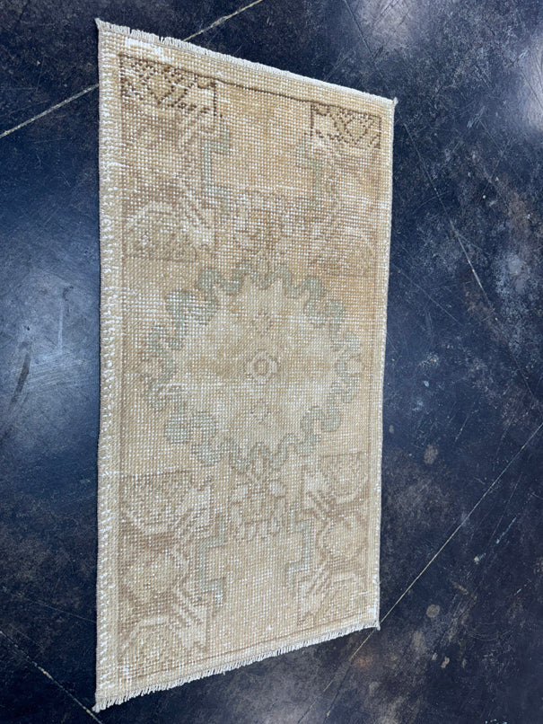 Turkish Yastik Rug 1'6" x 2'10" #23757