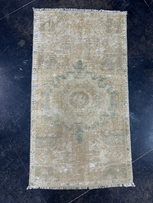 Turkish Yastik Rug 1'6" x 2'9" #23767
