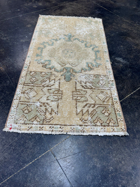 Turkish Yastik Rug 1'6" x 2'10" #23765