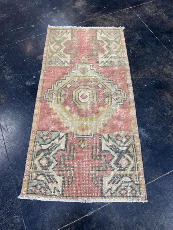 Turkish Yastik Rug 1'6" x 2'11" #23764