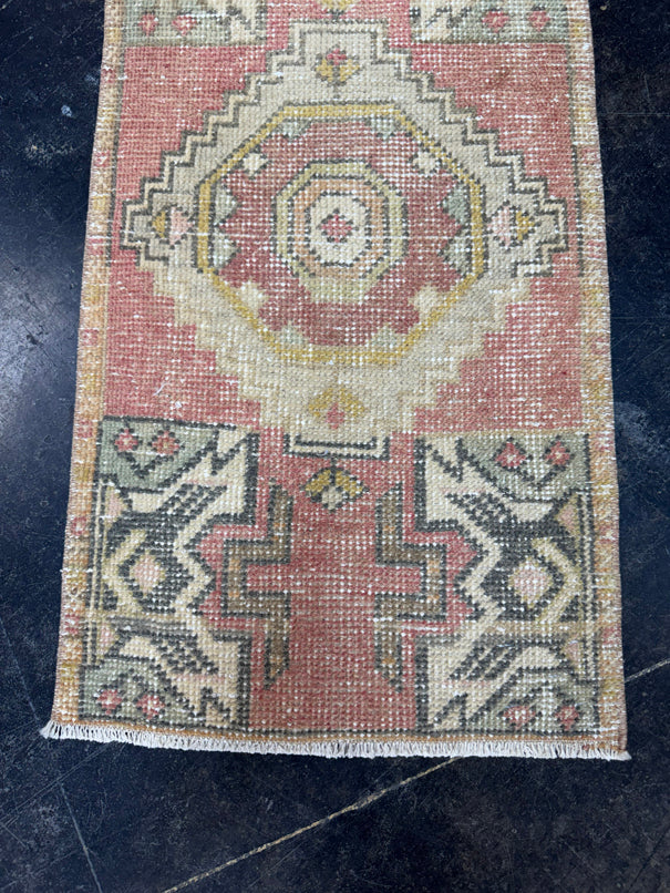Turkish Yastik Rug 1'6" x 2'11" #23764