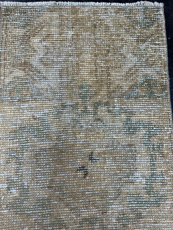 Turkish Yastik Rug 1'5" x 2'9" #23739