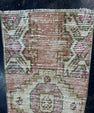 Turkish Yastik Rug 1'5" x 2'9" #23743