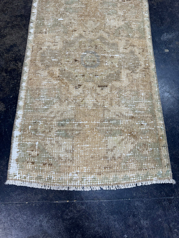 Turkish Yastik Rug 1'6" x 2'8" #23748