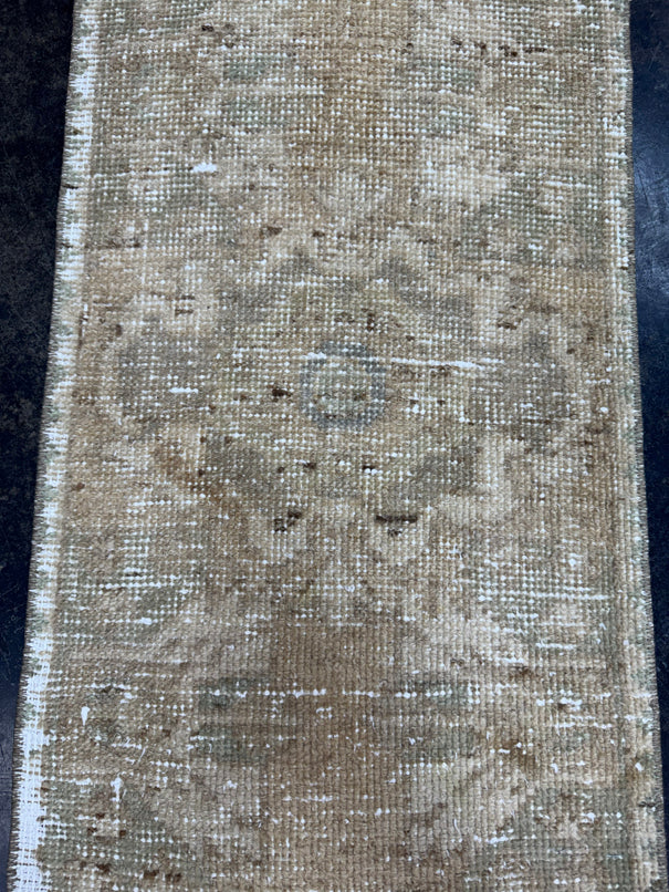 Turkish Yastik Rug 1'6" x 2'8" #23748