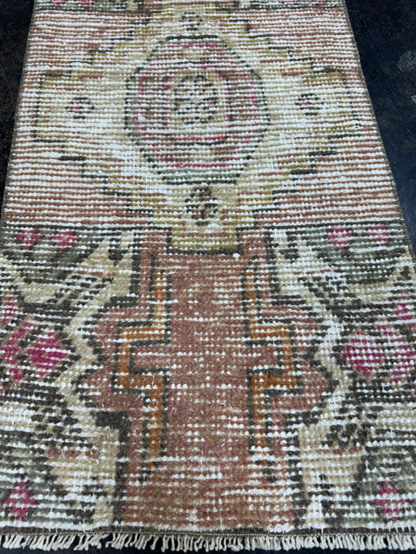 Turkish Yastik Rug 1'4" x 2'10" #23749